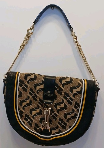 Gwen stefani textile - gwen,